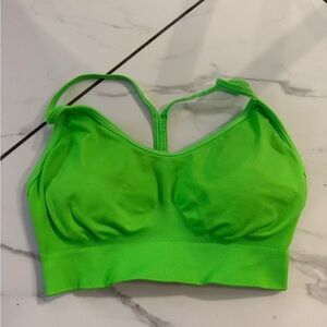Vibrant Green Women's Gymshark sports Bra